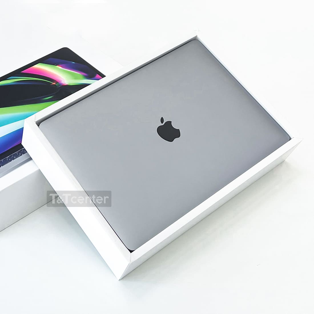 Thiết kế với viền màn hình mỏng